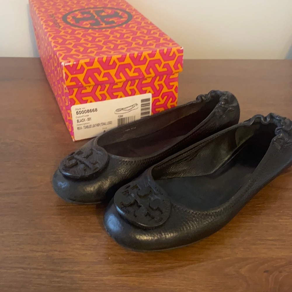 Tory Burch Black Reva Tumbled Leather (Tonal Logo)